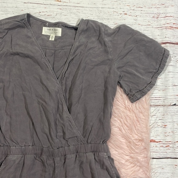 ANTHROPOLOGIE Cloth & Stone Gulpiyrui Dusty Lilac Jumpsuit - Picture 6 of 10